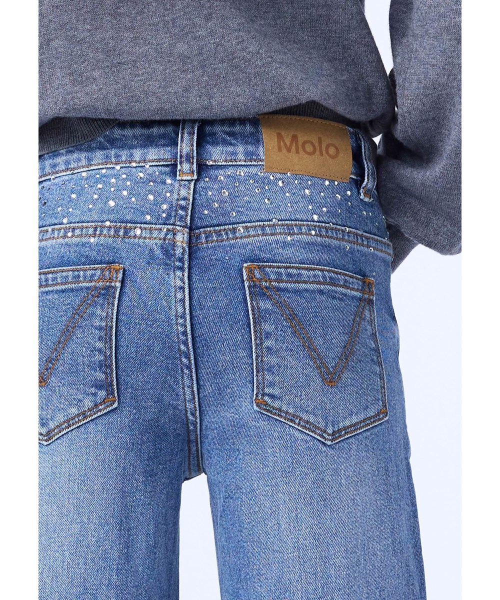 Asta - Rhinestone Denim - Blå jeans för barn gjorda av ekologisk bomull med strass.