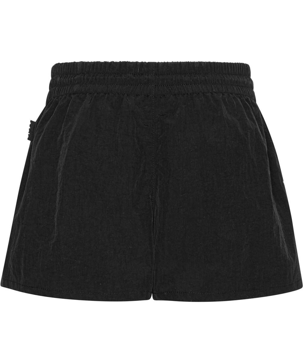 Addie - Black - Svarta sportiga nylonshorts med klöver logga. 