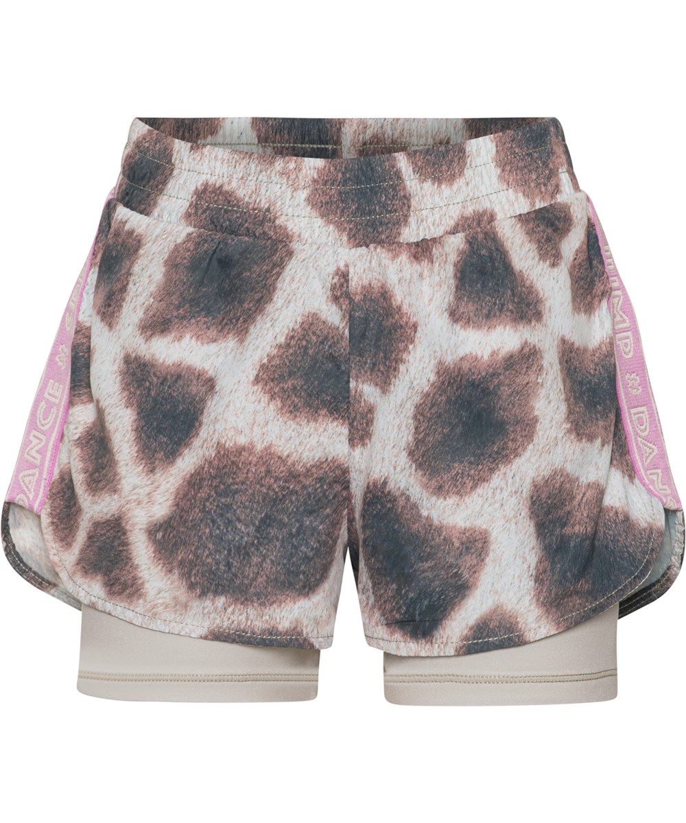 Omari - Giraffe - Tvådelade sportshorts med giraffmönster.