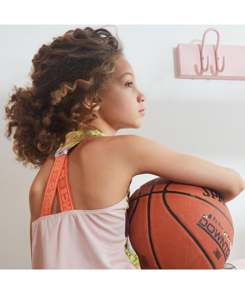 Oriana - Orchid - Lysegul sports top med blomster