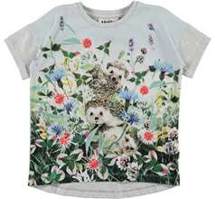 Raeesa T-shirts & Tops