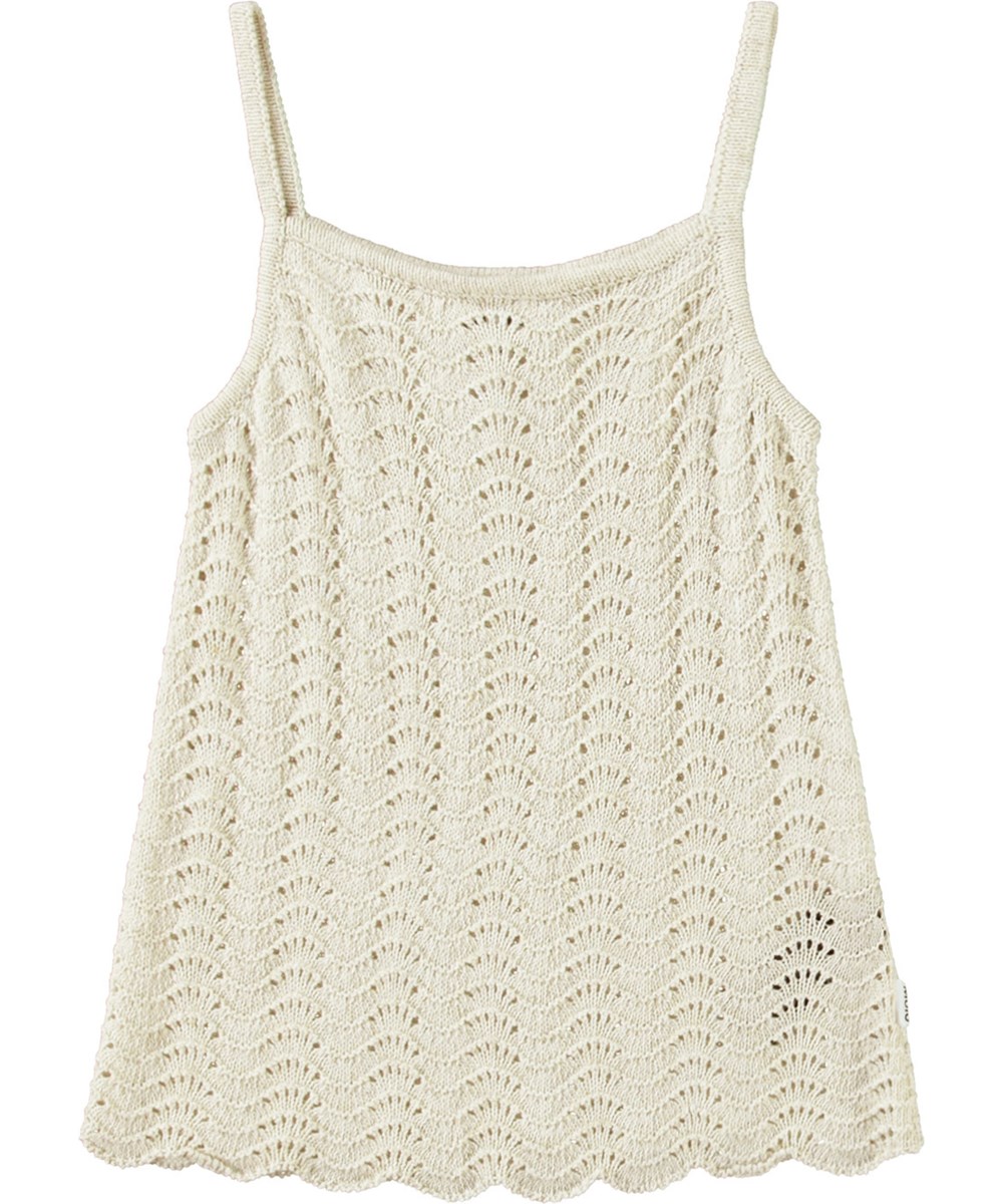 Rasa - Sand Melange - Lös beige topp med virkat mönster, smala axelband och en delikat vågig virkad kant längst ner.