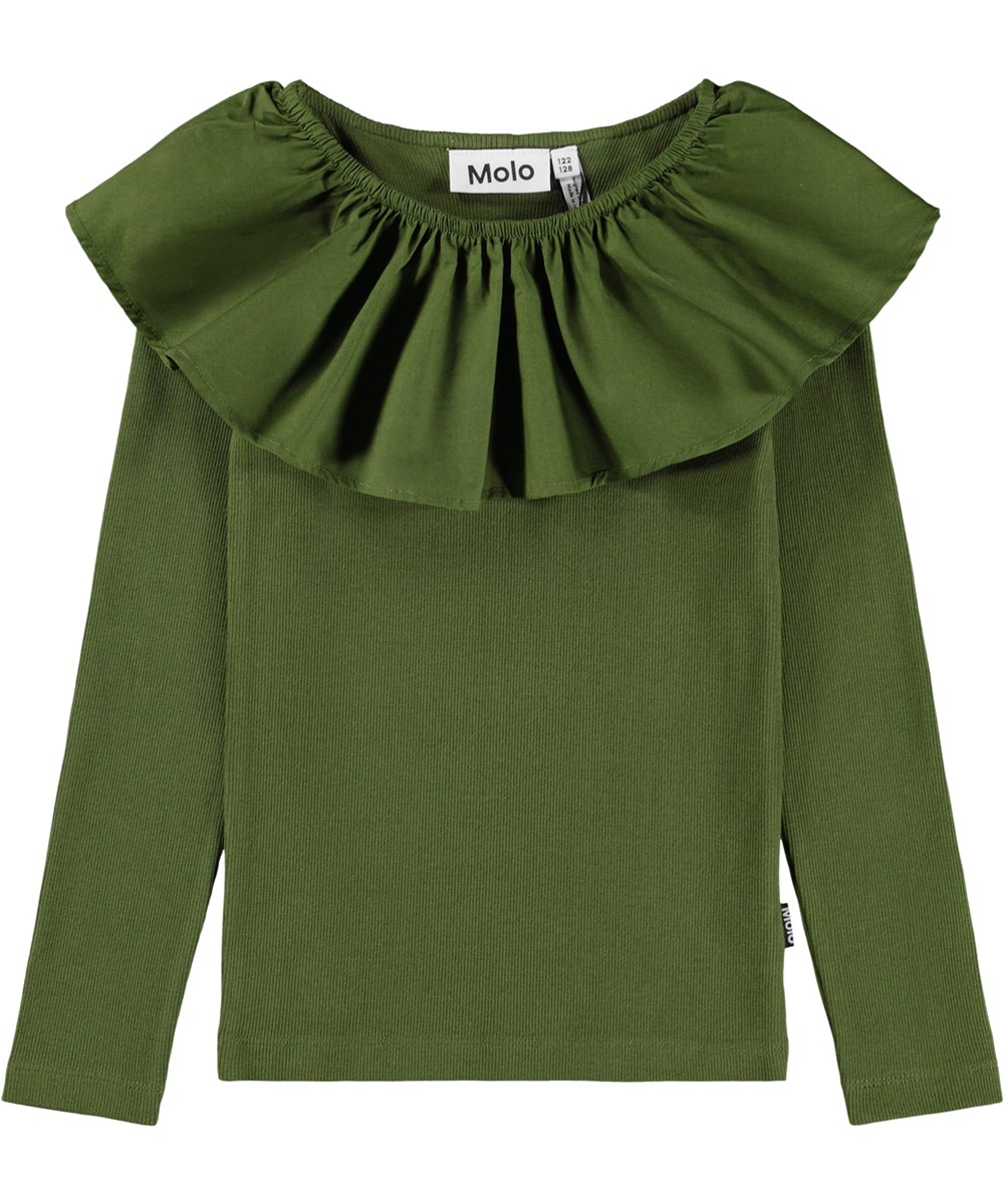 Renate - Evergreen - Mörkgrön, åtsittande långärmad topp för barn i ekologisk bomullsribb med en poplinkrage och resår som kan bäras off-shoulder eller lyftas upp för att fungera som både krage och ärm.