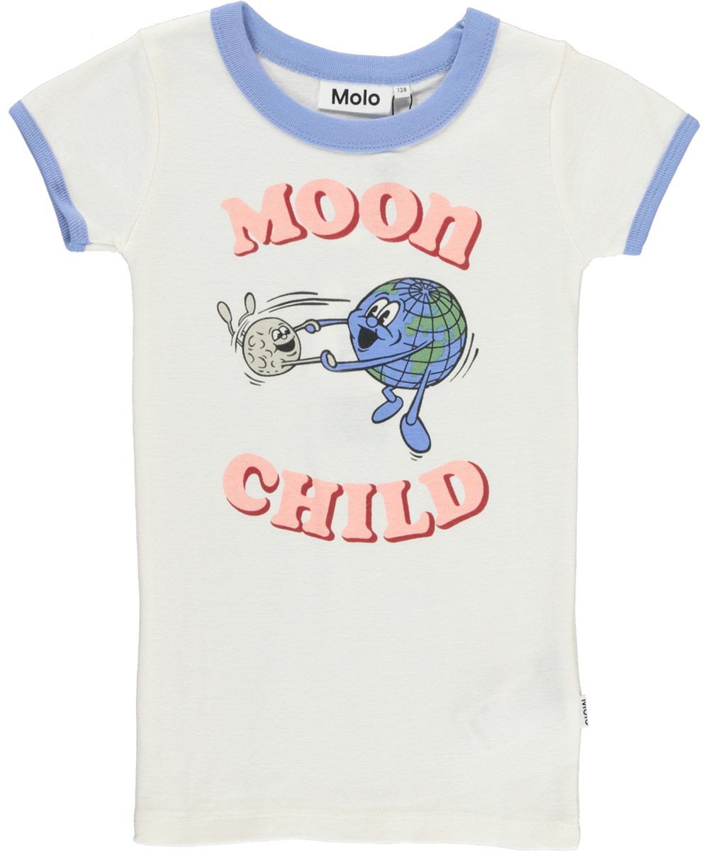 Rhiannon - Moon Child - Vit t-shirt med månen och jordklotet.