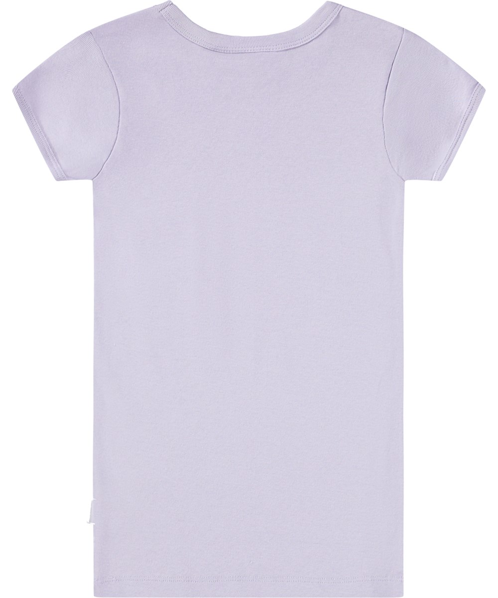 Rhiannon - Thistle - Lila T-shirt i mjuk ekologisk bomull med texten ''Human Kind'' och händer som formar ett hjärta på framsidan.