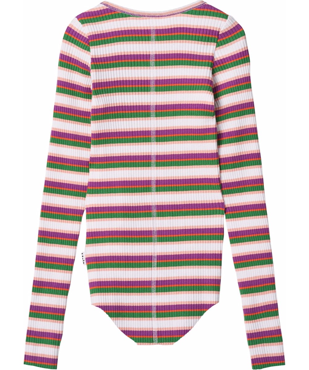 Rochelle - Jungle Stripe - Randig långärmad topp i flerfärgat för barn i stretchig ekologisk bomullsribb med en åtsittande passform, rund halsringning, råa kanter på båda ärmarna med tumhål.