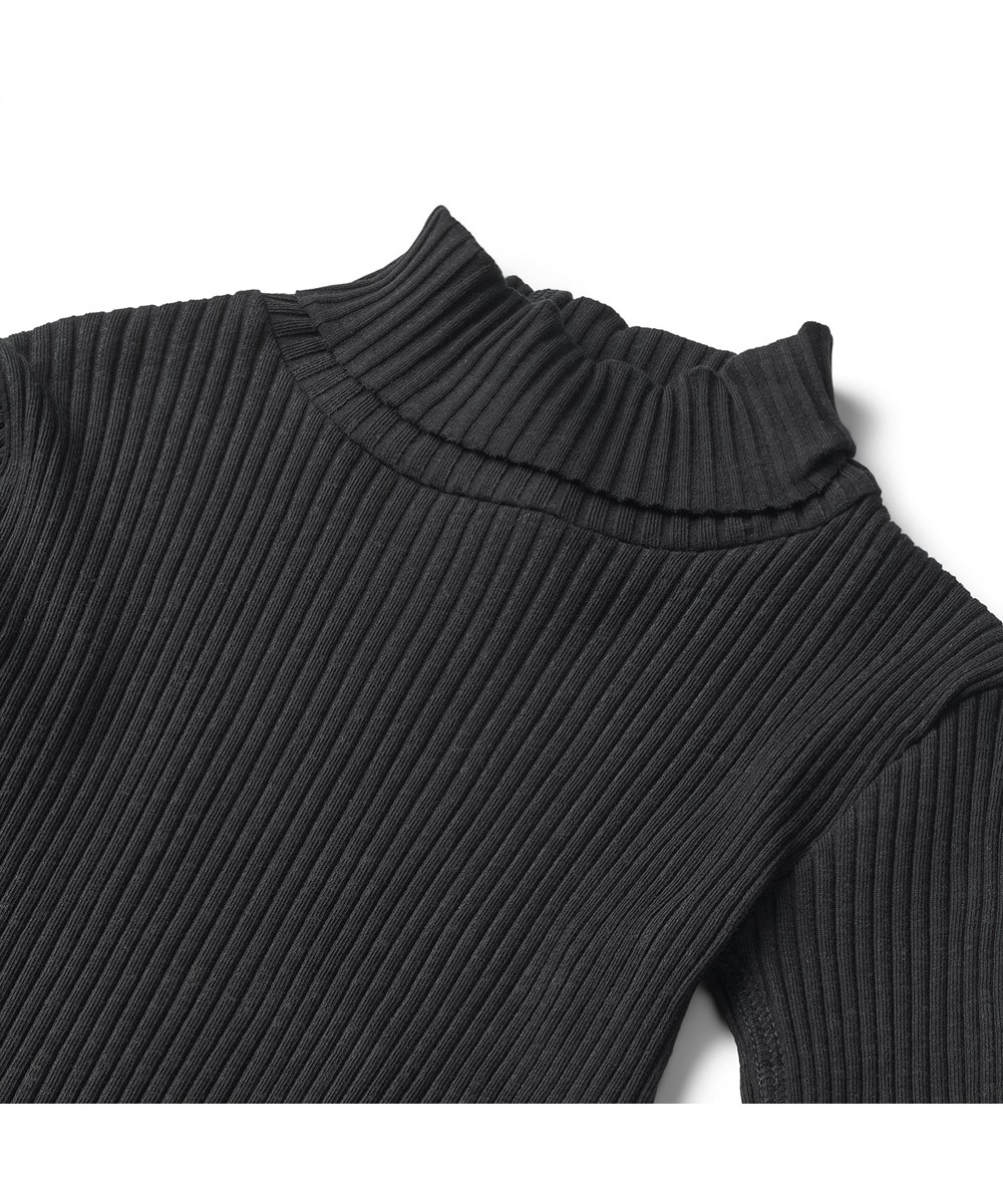 Romaine - Black - Ekologisk svart polotröja.