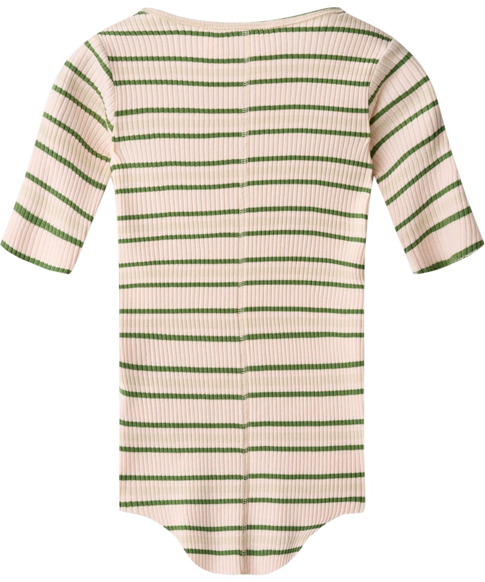 Ronelle - Cloud Green Stripe - Randig T-shirt för barn i ekologisk bomull