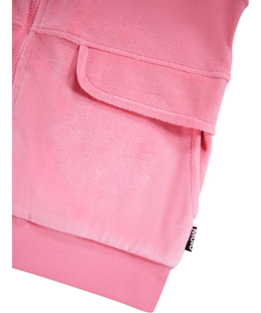 Malika - Confetti - Rosa kofta i mjuk velour.