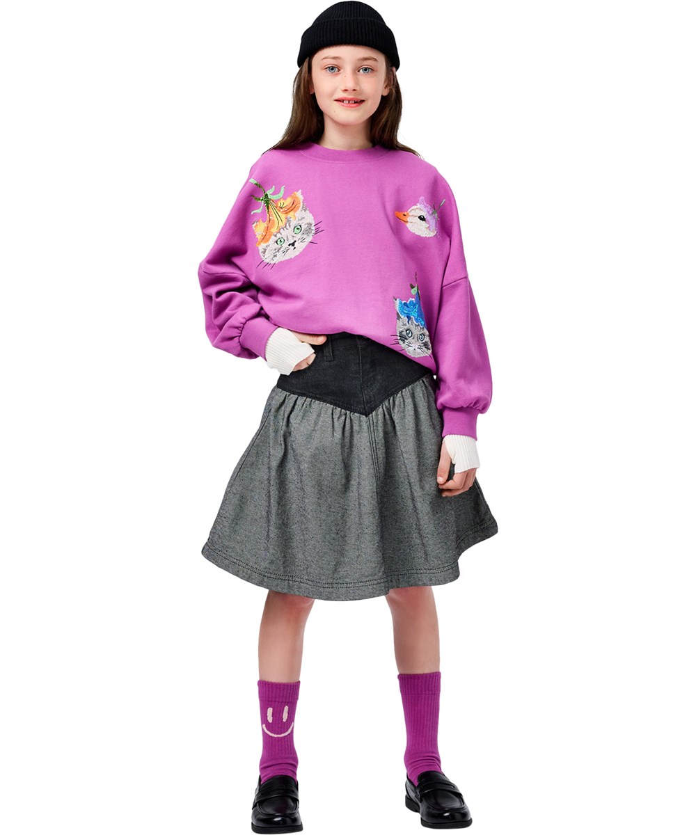 Marika - Animal Sparkle - Lila sweatshirt för barn med paljettbroderi i ekologisk bomull
