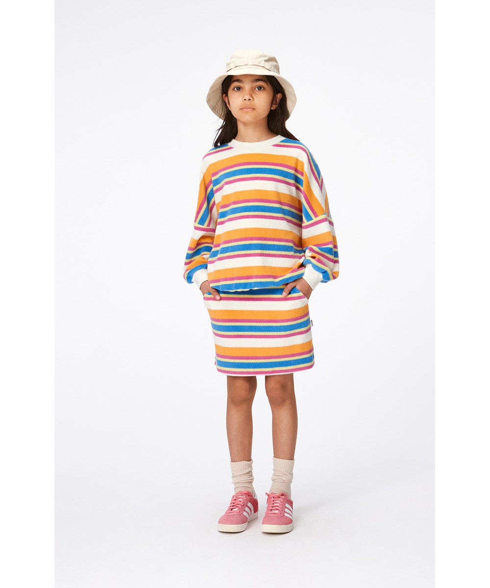 Marika - Artist Stripe - Randig tröja i mjuk bomullsfrotte. 