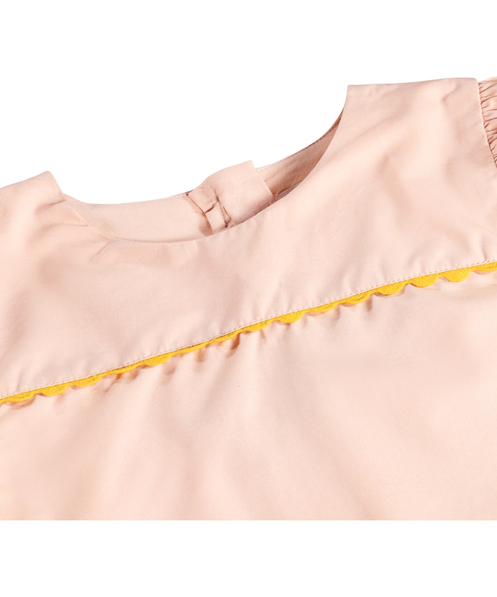 Capella - Petal Blush - Pink dress for children made of organic cotton with ruffle sleeves 