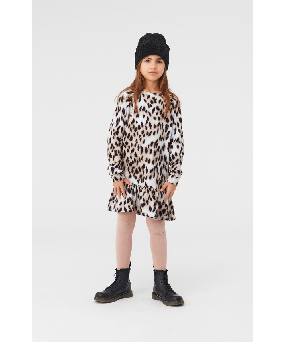 Carlotta - Snowy Leo Fur - Organic sweatshirt dress with leopard dots