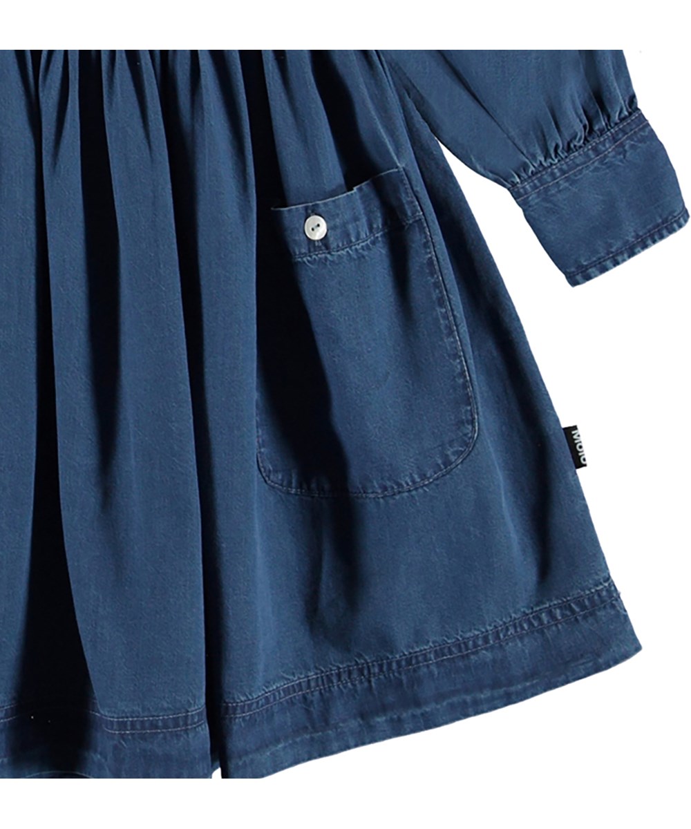 Carolyn - Washed Blue - Dark blue shirtdress in denim with buttons