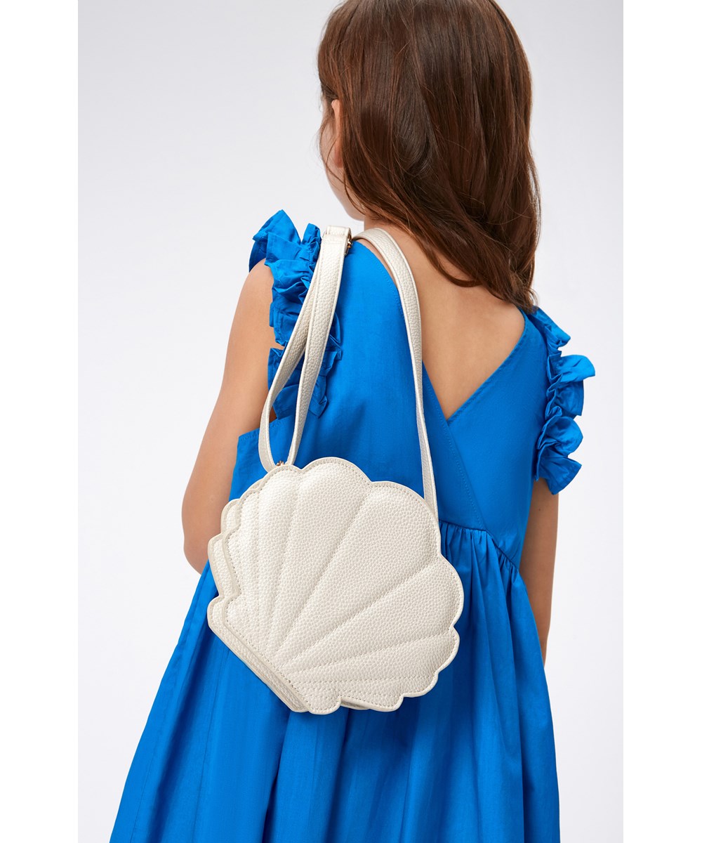 Cicely - Retro Blue - Blue dress in organic cotton with ruffle sleeves 