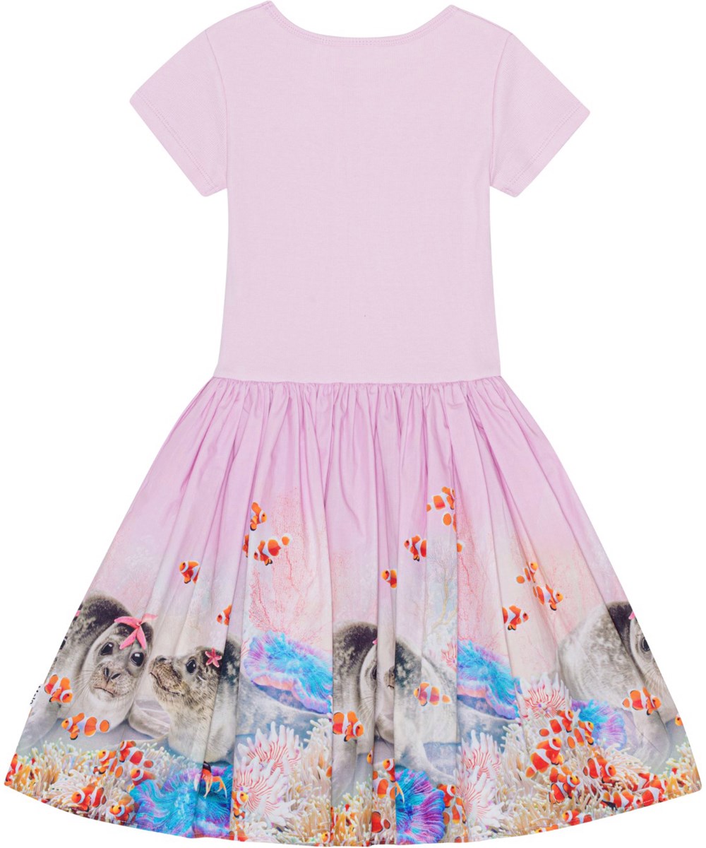 Cissa - Underwater Seals - Pink dress in organic cotton with print af seals
