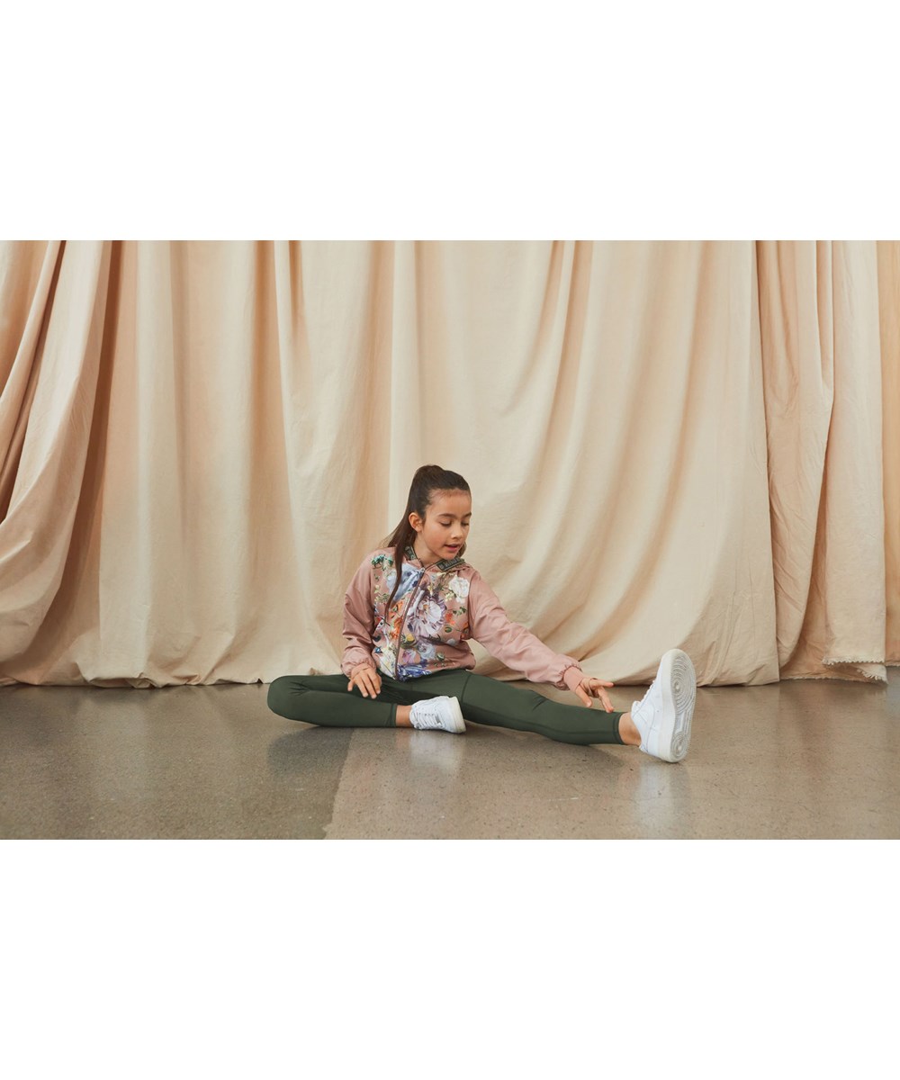 Oliwia - Forest - Sport leggings in green with stitching