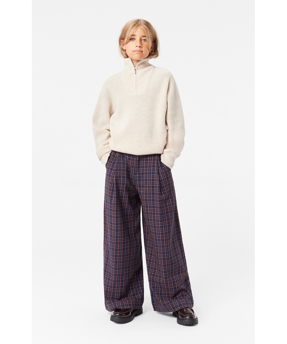 Alta - Bluebrown Check - Loose fit, brown and blue plaid trousers with elastic waist.