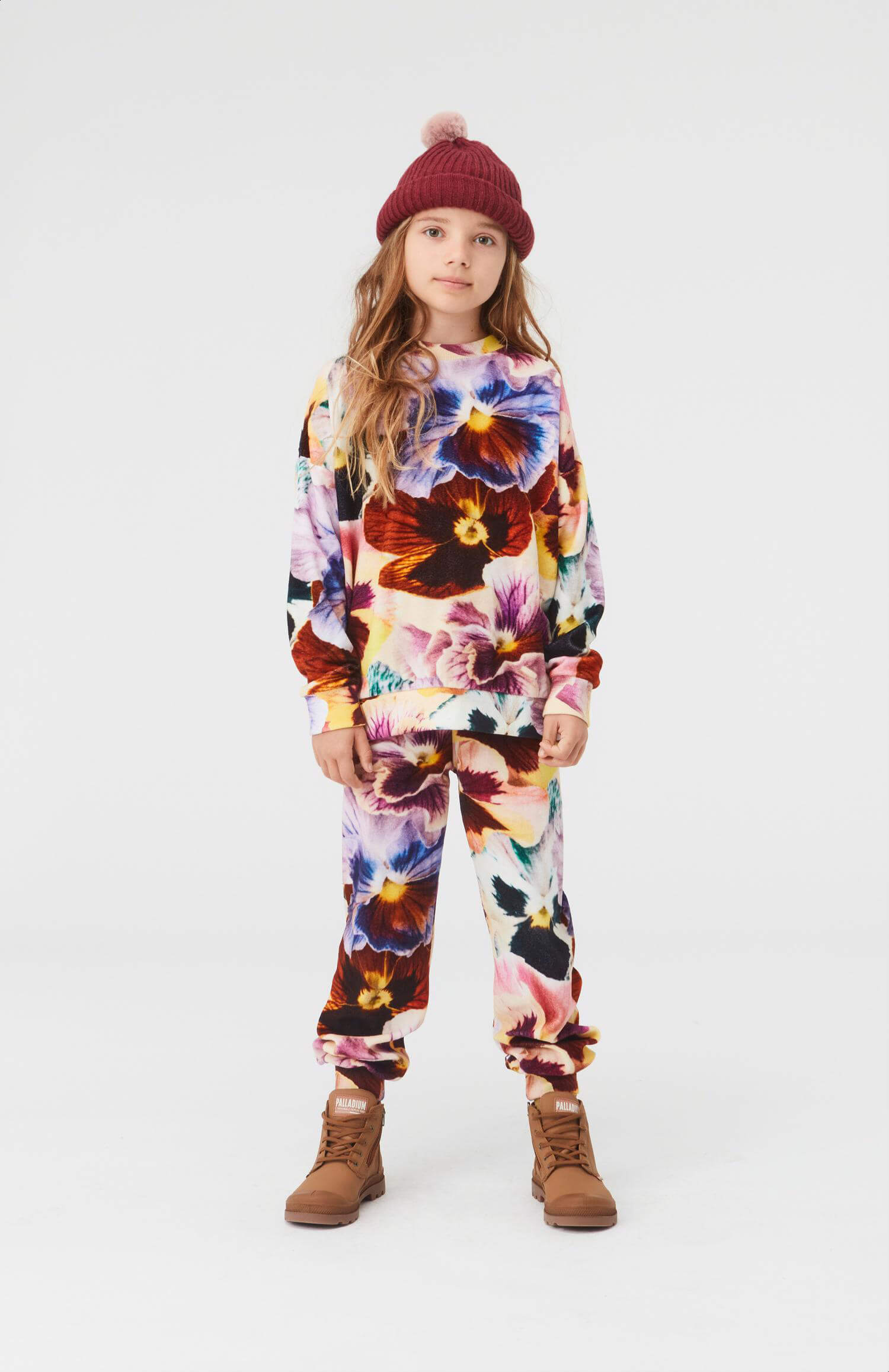 Amina Floral Velour Velour sweatpants with flowers Molo