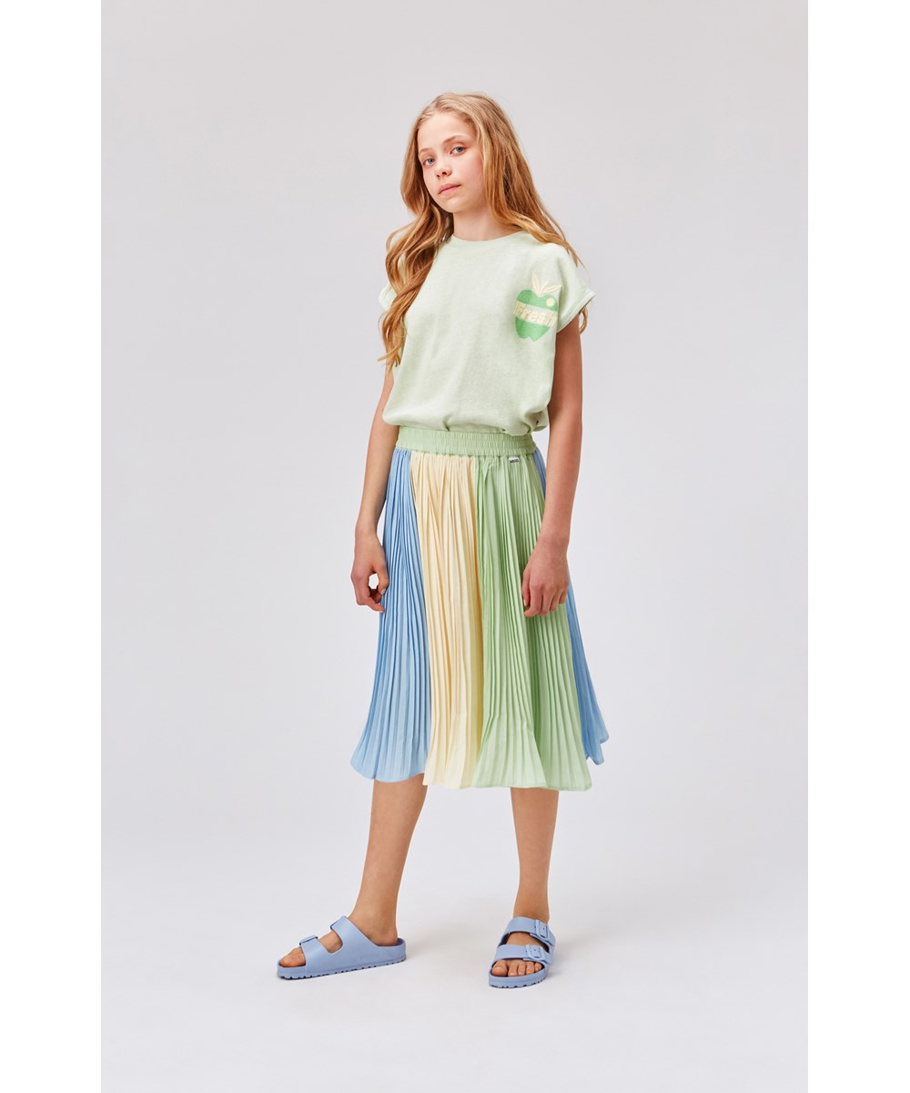Bess - Pale Pear - Pleated skirt in pastel colours
