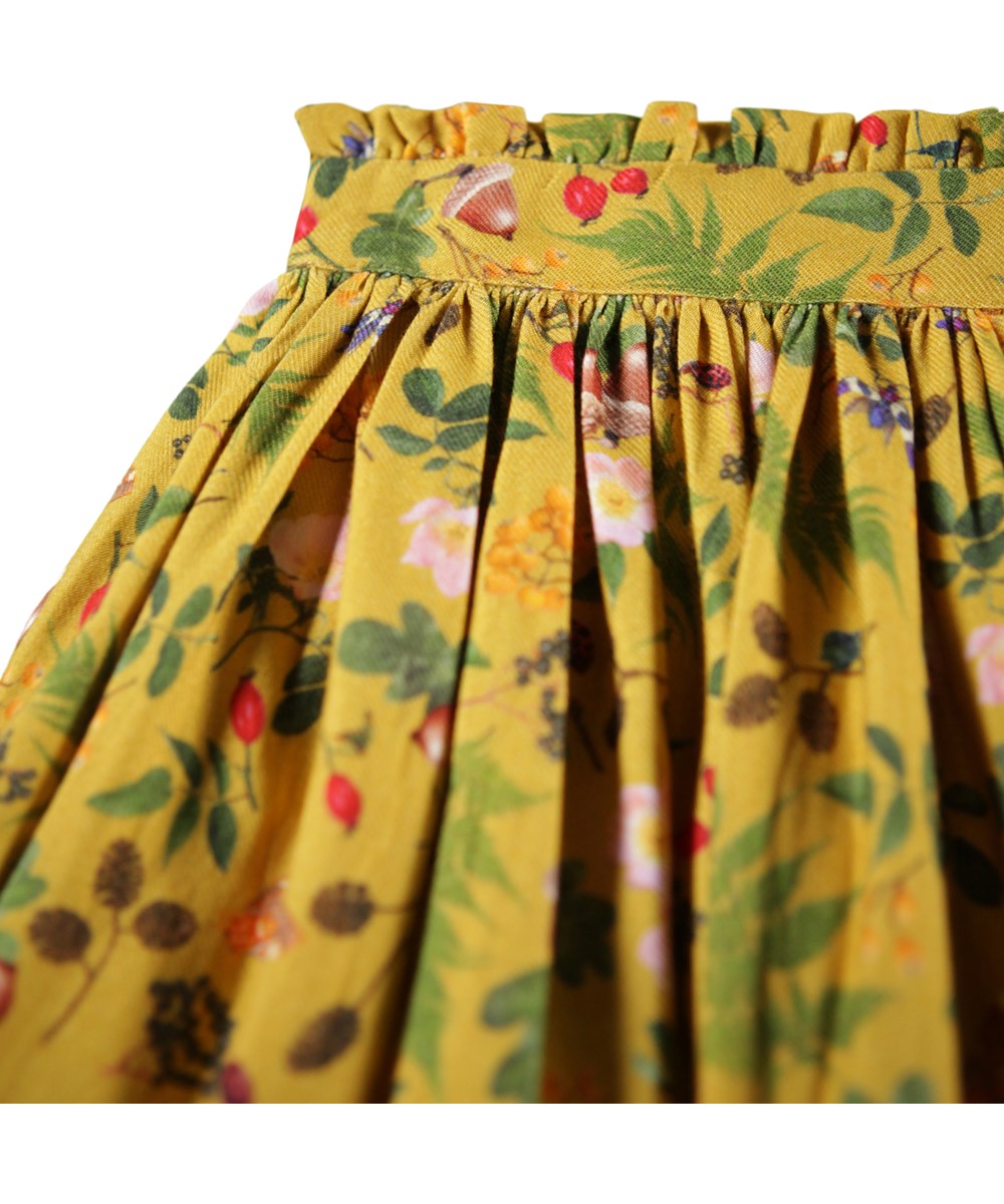 Bev - Foraging - Yellow skirt for children made of organic cotton.