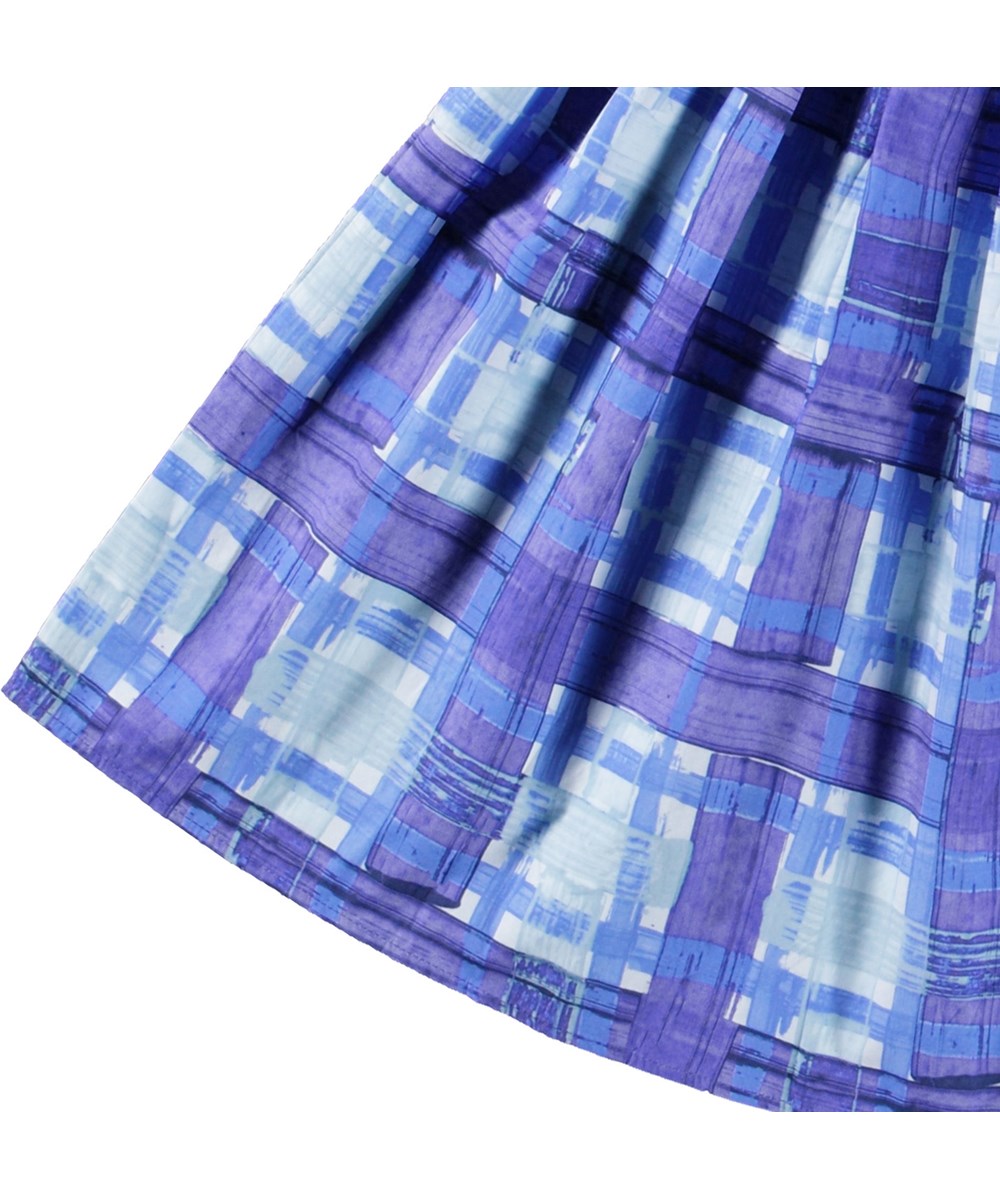 Brisali - Blue Checks - Blue checkered knee-length skirt in organic cotton for children.