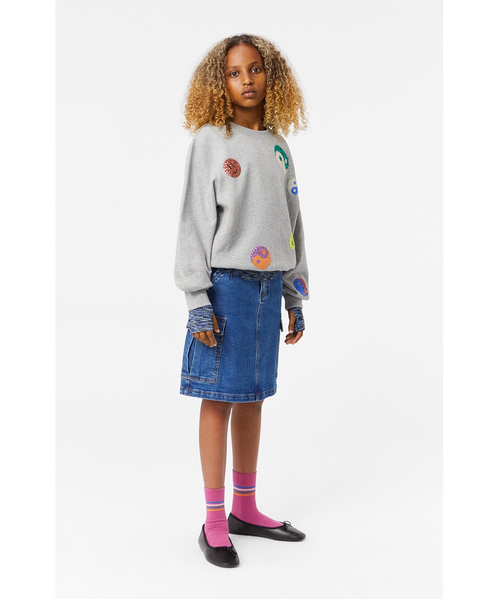 Marge - Grey Melange - Oversized grey melange sweatshirt in organic cotton with sequin embroideries.