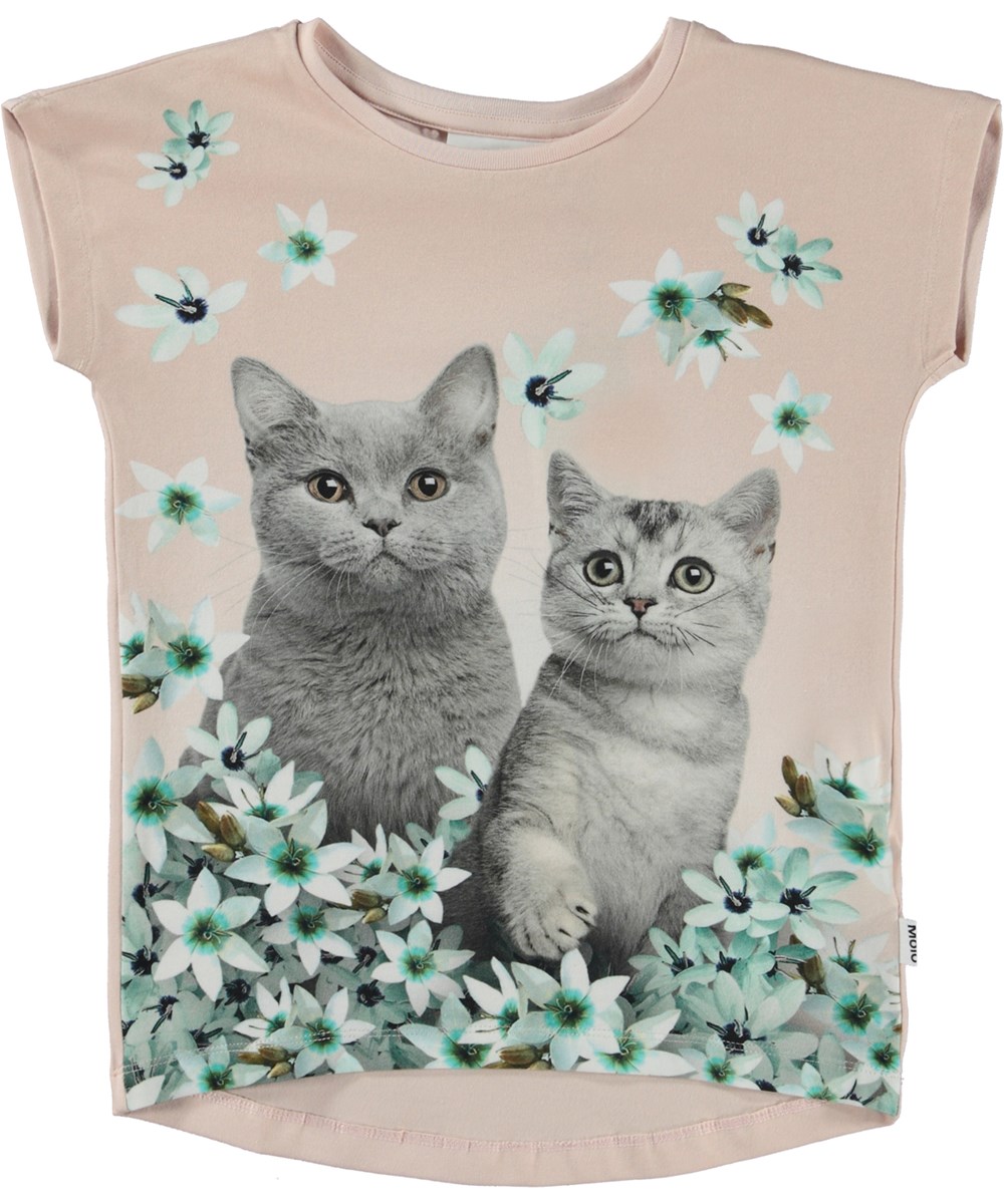 Ragnhilde - Flower Cats - Pink organic t-shirt with cats and blue floral print