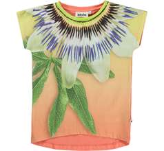 Ragnhilde T-shirts & Tops