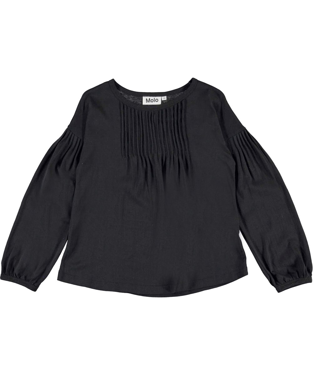 Rayleen - Black - Black shirt