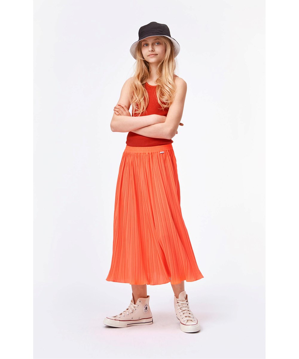 Roberta - Bossa Nova - Red, organic rib vest