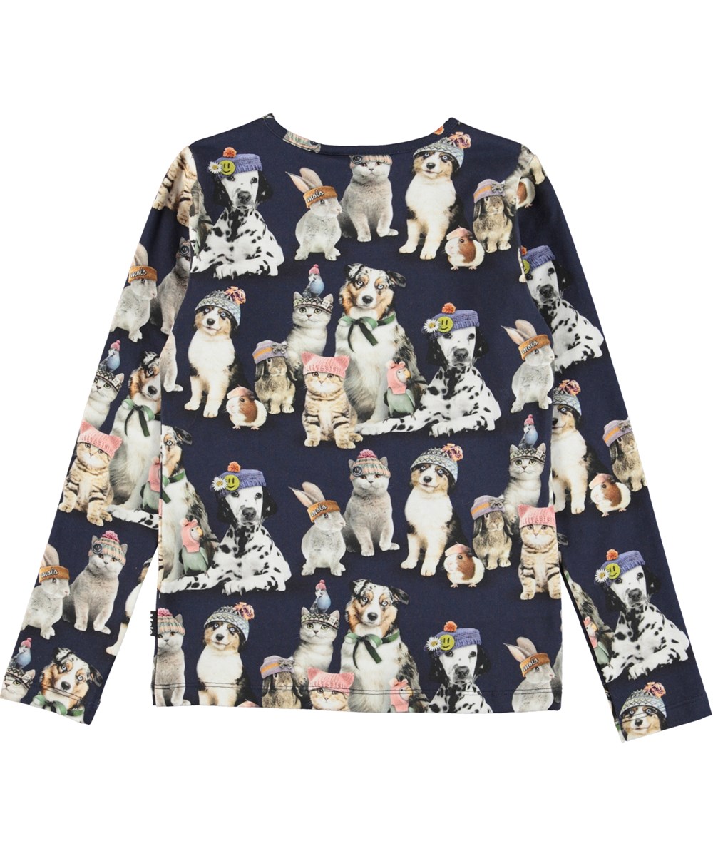 Rose - Snow Ready - Blue organic top with animal print 