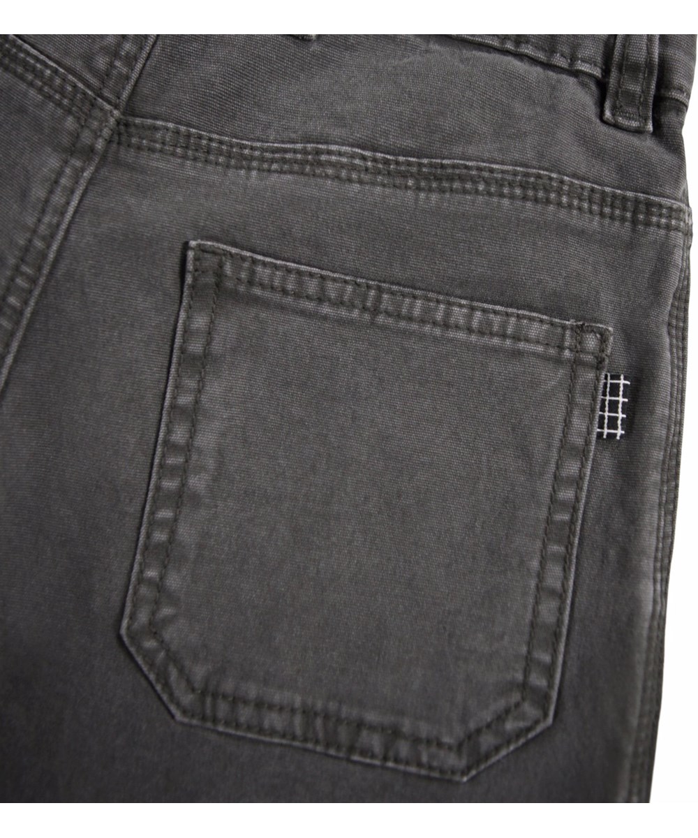 Alfred - Echo Wash - Grijze wijde canvas kinderbroek gemaakt van katoen met stiksels.