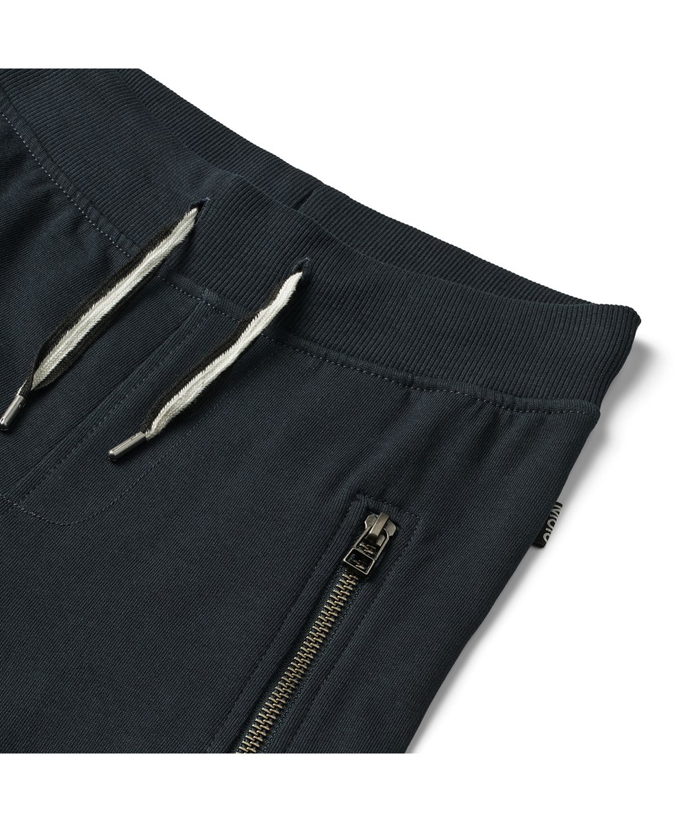 Ashton - Dark Navy - Ruime donkerblauwe biologische joggingbroek