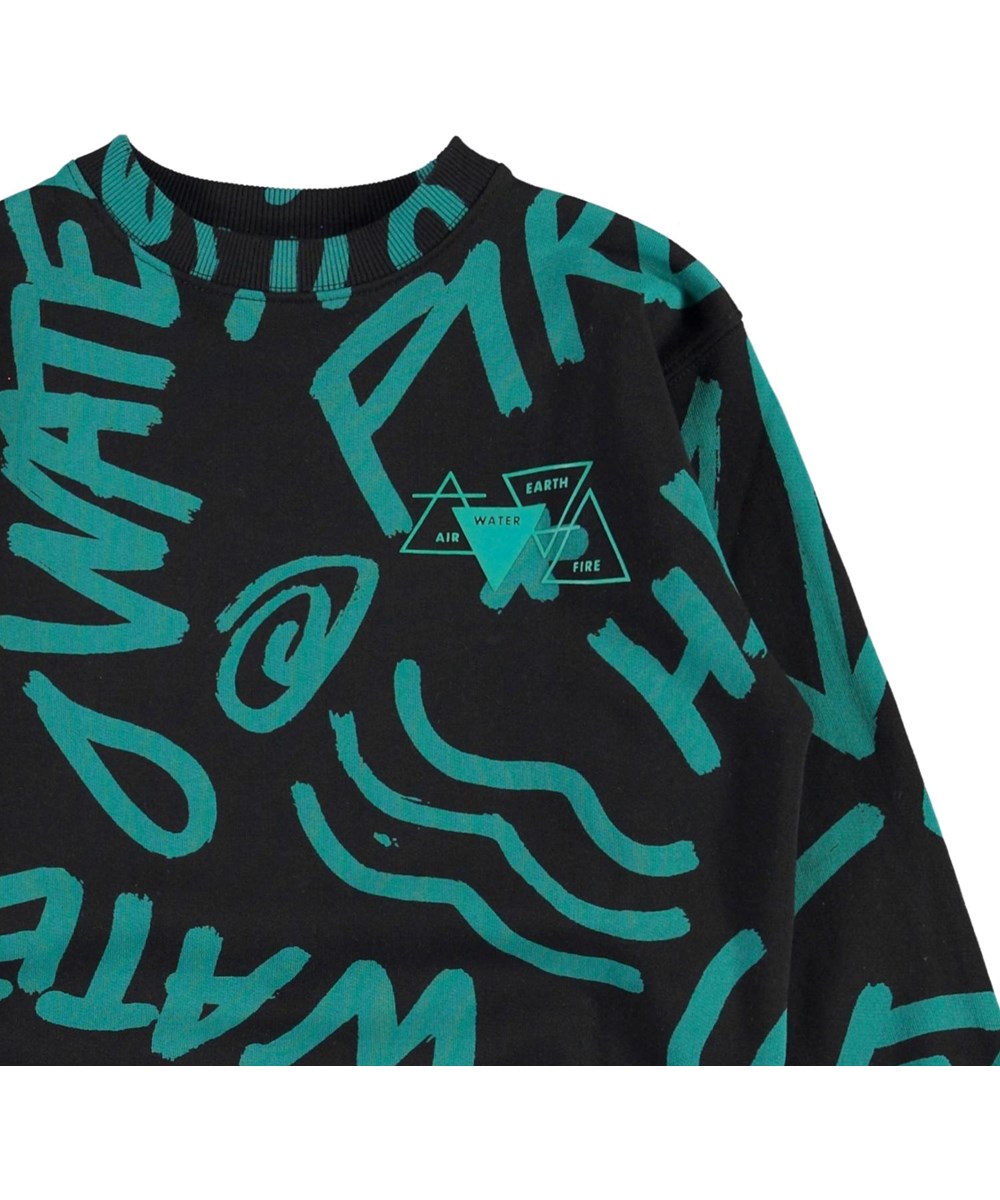 Mattis - Elements - Zwarte biologische sweater met groene tekst