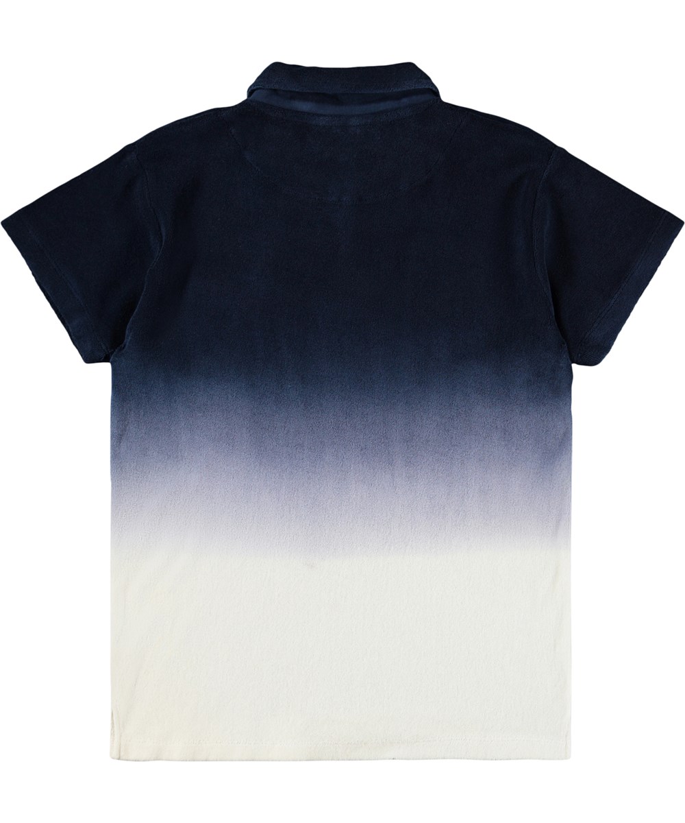 Randel - Sailor - Blauw/wit poloshirt voor kinderen gemaakt van biologisch katoenen badstof met korte mouwen en kraag.