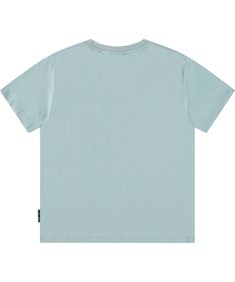 Roxo - Dust Wheelie - Ruimvallende blauw kinder t-shirt van biologisch katoen met korte mouwen en ribboord rond de hals.