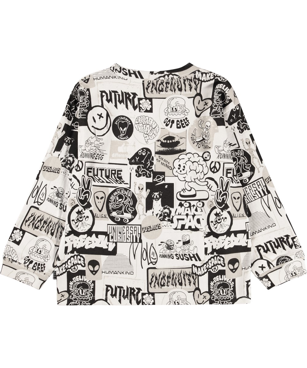 Rube - Sticker Wall - Gebroken witte longsleeve voor kinderen gemaakt van biologisch katoen met een ribboord rond de has en prints van zwarte, witte en beige stickers met leuke en lieve uitspraken over het leven.