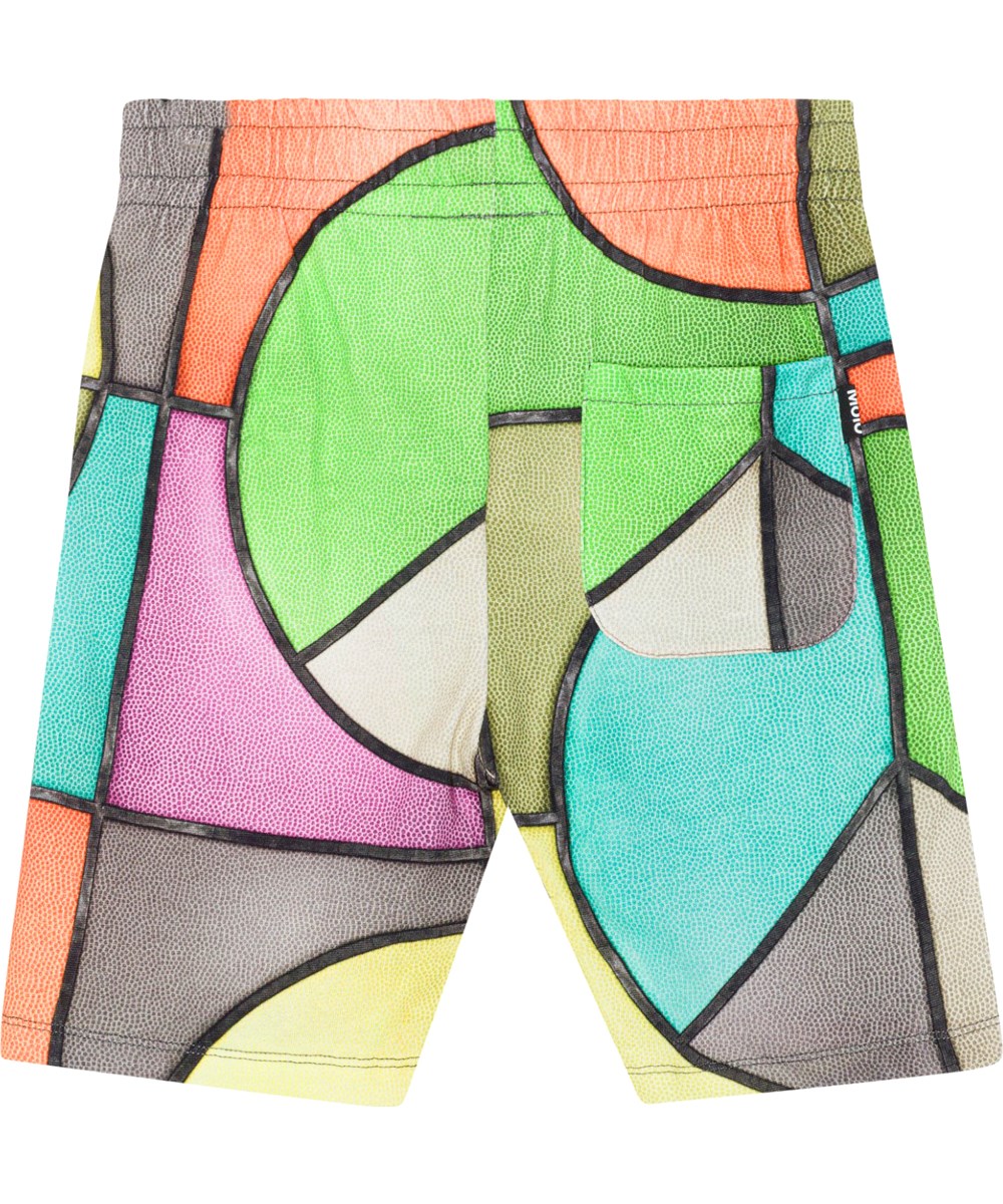 Alim - Basket Colour - Mehrfarbige Öko-Shorts mit Allover-Basketballdruck