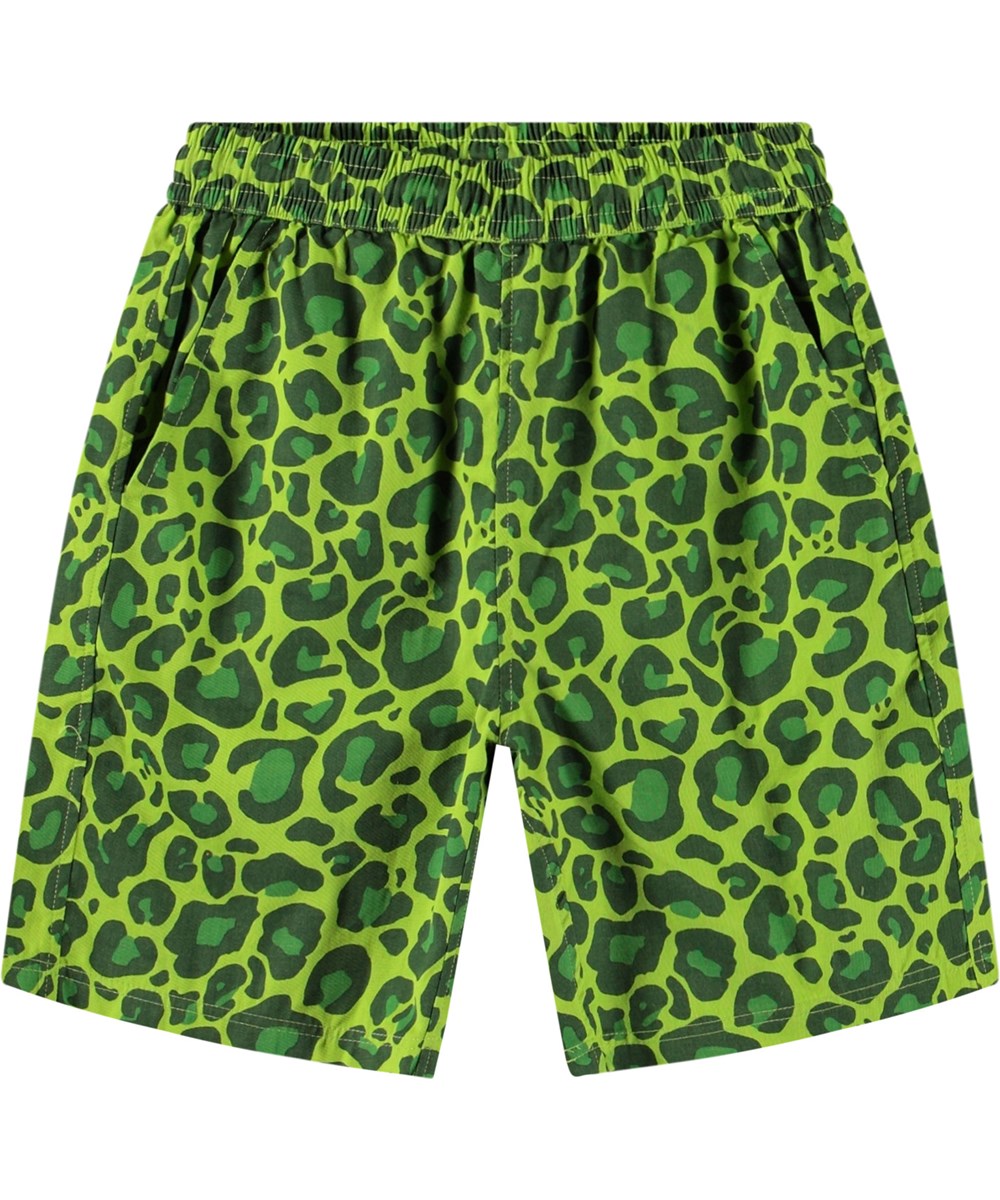 Avart - Jaguar_Green - Knielange Shorts aus Öko-Baumwolle mit grünem Jaguar-Print für Kinder.