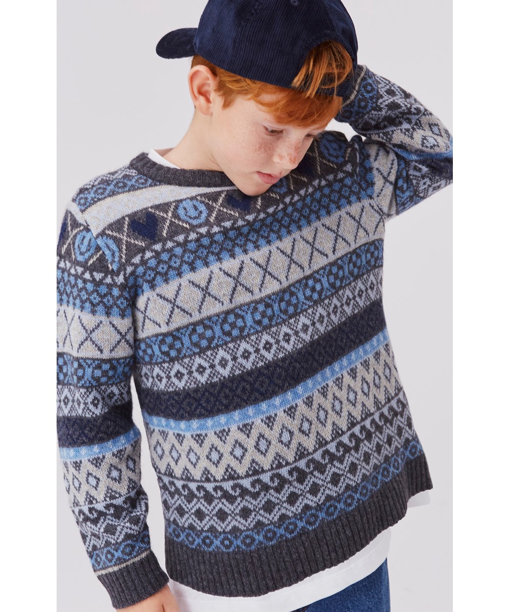 Barri - Blue And Grey - Islandpullover mit Smiley-Strick