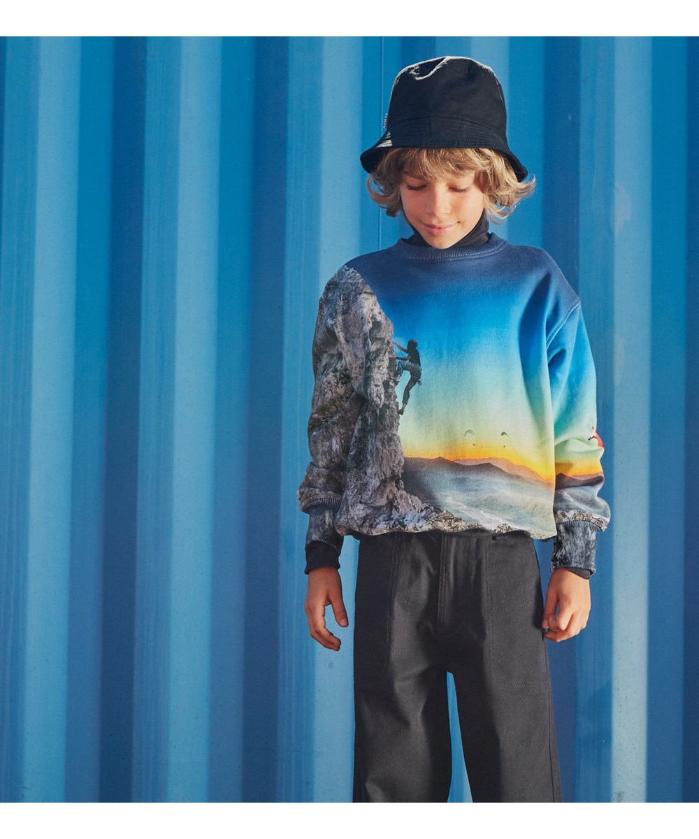 Mattis - Mount Extreme - Organic sweatshirt with extreme sport print