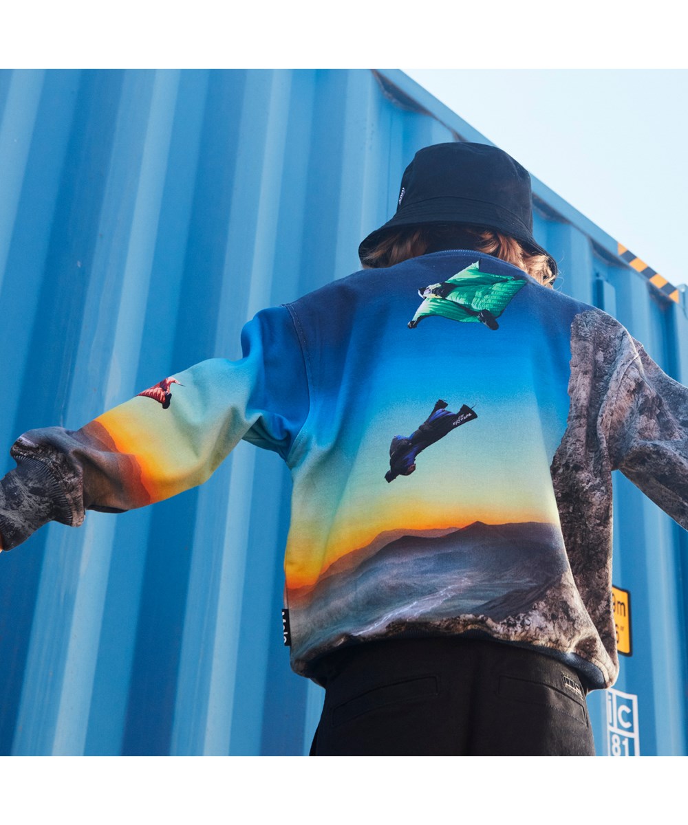 Mattis - Mount Extreme - Organic sweatshirt with extreme sport print