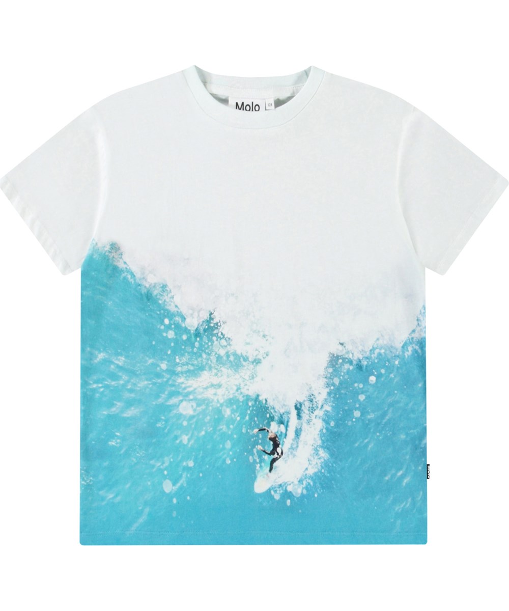 Riley - Wave Surfer - Weißes und blaues T-Shirt mit Druck für Kinder aus weicher Öko-Baumwolle mit kurzen Ärmeln und geripptem Ausschnitt.