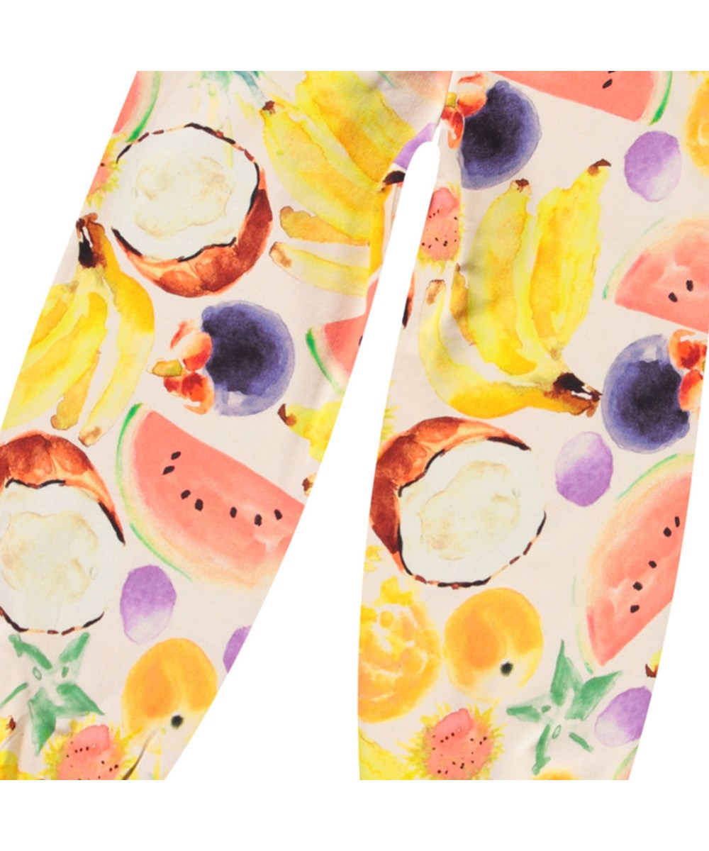 Adriana - Fruit Salad - Jerseyhose aus Öko-Baumwolle mit einem Druck bunter Früchte.
