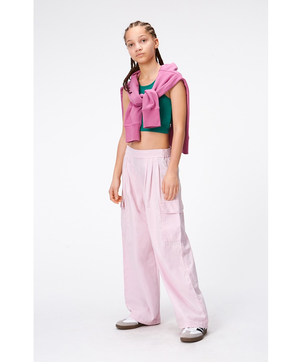 Audie - Alpine Glow - Rosa Hose mit aufgenähten Taschen