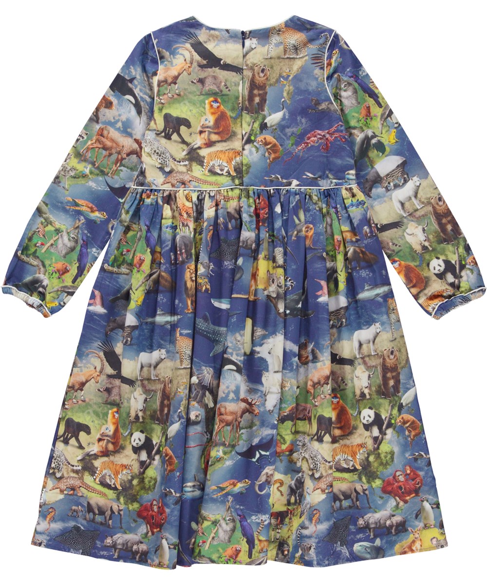 Cassiopeia - Amazing Earth - Blaues Öko-Midikleid mit Kontinental- und Tiere-Print