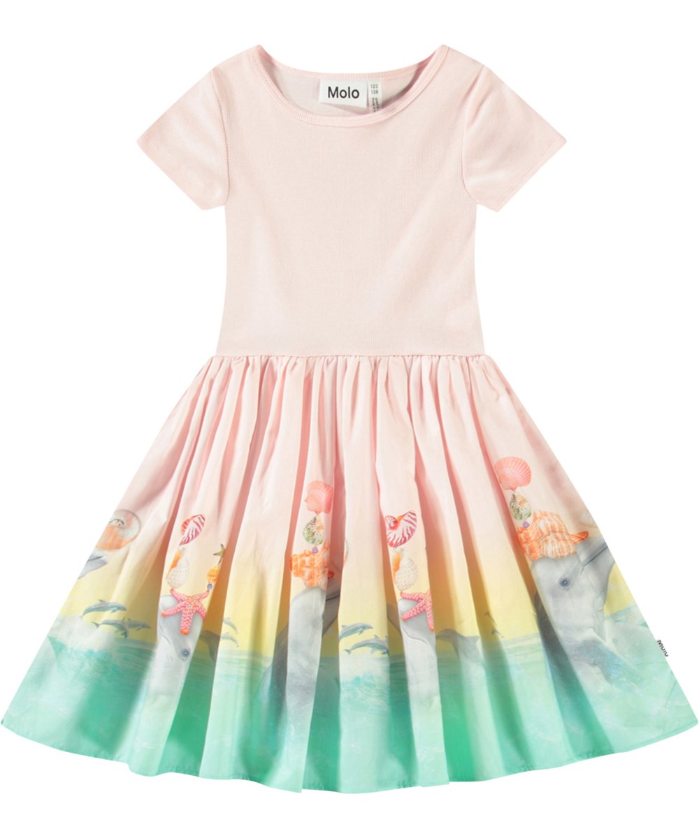 Cissa - Wave Jumping - Rosa kurzärmeliges Kleid für Kinder aus Öko-Baumwolle mit einem eng anliegenden gerippten Jersey-Oberteil und einem Popeline-Rock.