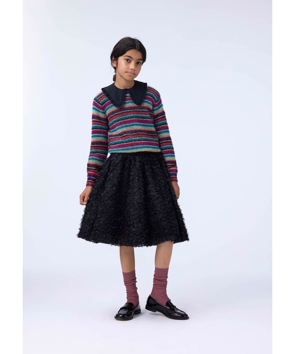 Germina - Jewellery Stripe - Bunt und flauschiger Pullover für Kinder.