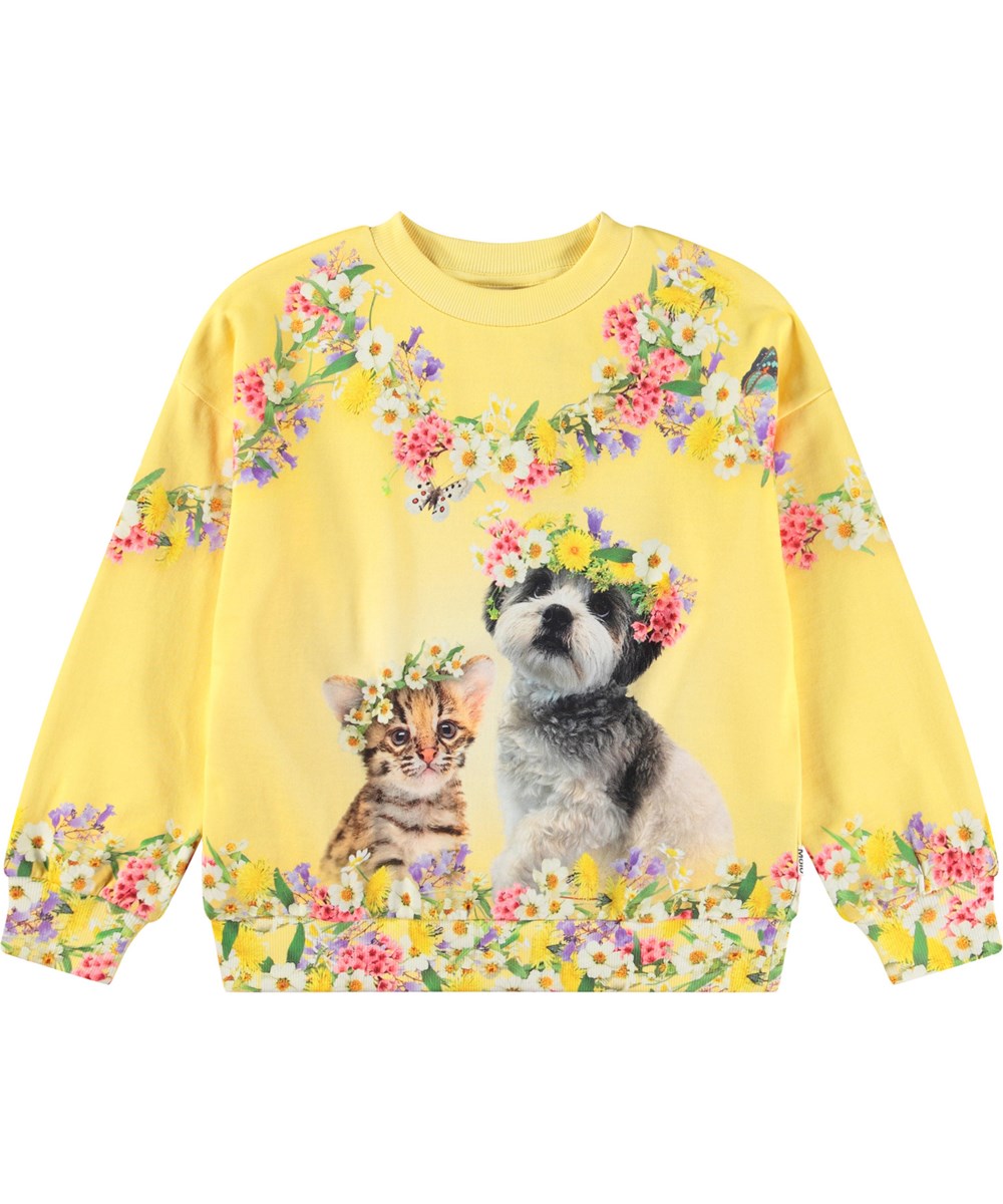 Maxi - Sweet Maggie - Gelber Pullover mit Druck für Kinder aus weicher Öko-Baumwolle mit gerippten Bündchen am Hals, an den Ärmeln und am unteren Saum des Pullovers.